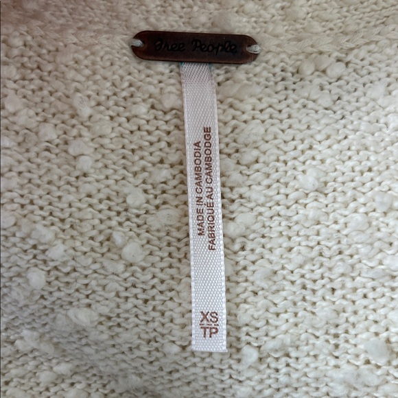 Free People Found My Friend Cardi - Picture 8 of 8